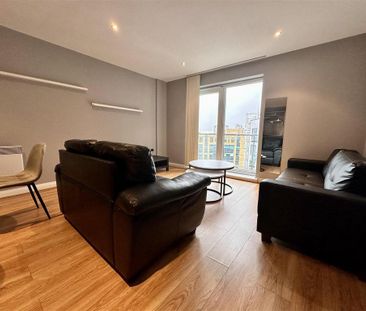 2 bedroom apartment to rent - Photo 2