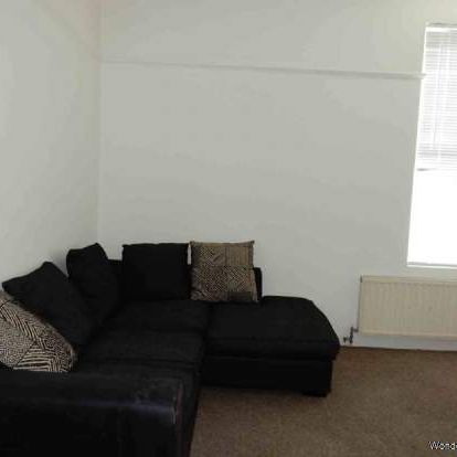 2 bedroom property to rent in Ilford - Photo 1