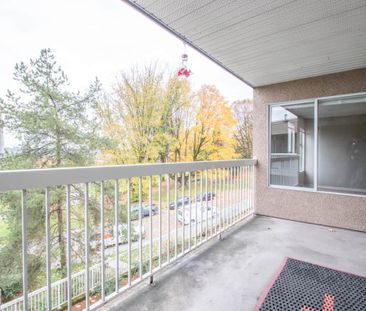 609-65 First Street, New Westminster - Photo 4