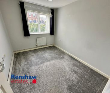 2 bedroom ground floor flat to rent - Photo 2