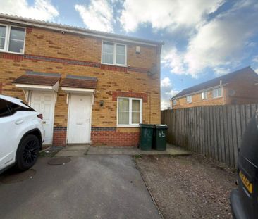 2 bedroom semi-detached house to rent - Photo 3