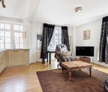 Langford Court, Abbey Road, London, NW8 - Photo 4