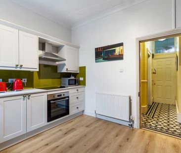 1 Bed Flat, Verdant Lane, SE6 - Photo 3