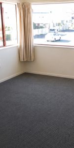 Sunny Flat In A Great Location - Photo 4