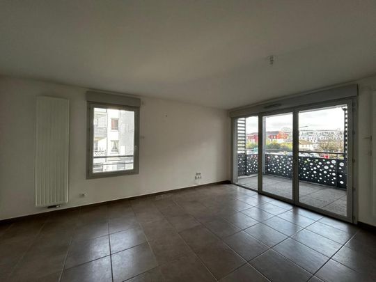Location Appartement 2 pièces 42m² BONNEVILLE 74130 - Photo 1