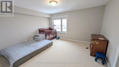 932 FLETCHER CIRCLE - Photo 4