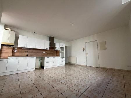 Location appartement 3 pièces, 51.44m², Lavaur - Photo 5