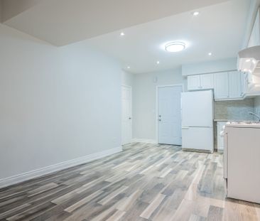For Lease - 1233 Davenport Road Unit# 1, Toronto, Ontario - Photo 3