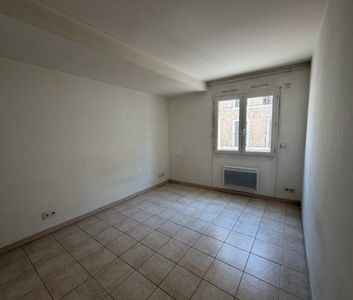 Location Appartement 2 pièces 48m² TOULON 83200 - Photo 3