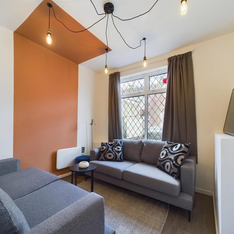 7 bedroom house to rent - Photo 1