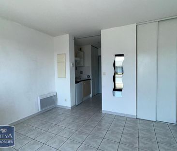 Location Appartement 1 pièce 20m² NARBONNE 11100 - Photo 5