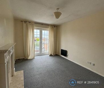 2 bedroom flat to rent - Photo 2