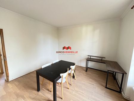 Location Appartement 3 pièces 56m² - Photo 2