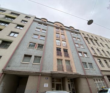 Wunderschöne 2 Zimmer Wohnung in TOP Lage - 1050 Wien - Photo 2