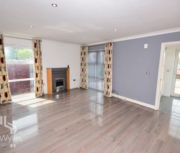 3 bedroom end of terrace house to rent - Photo 2