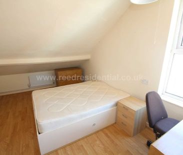 Frederick Grove, Lenton - Photo 6