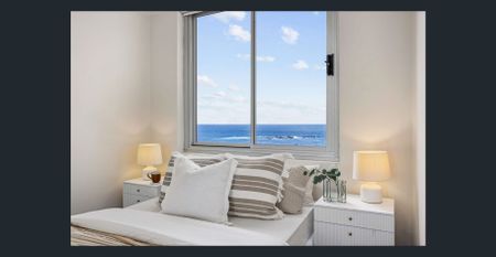 Stunning Ocean-View Apartment in Prime Coogee Location - Photo 3