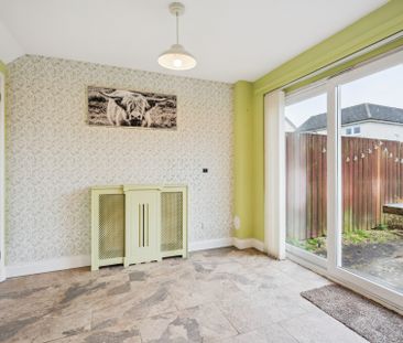Kersehill Crescent - Photo 2