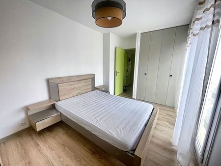 Location Appartement 2 pièces 43m² - Photo 4