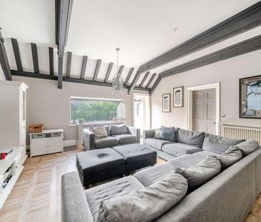 Sunningdale, Berkshire, SL5 - Photo 2