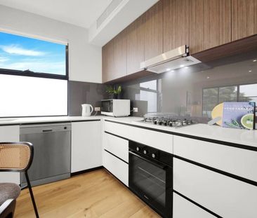 Stylish Fully Furnished 2-Bedroom Apartment with Park Views & Prime... - Photo 3