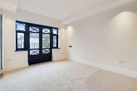 St Edmund's Terrace, St John's Wood, London, NW8 7QQ - Photo 3