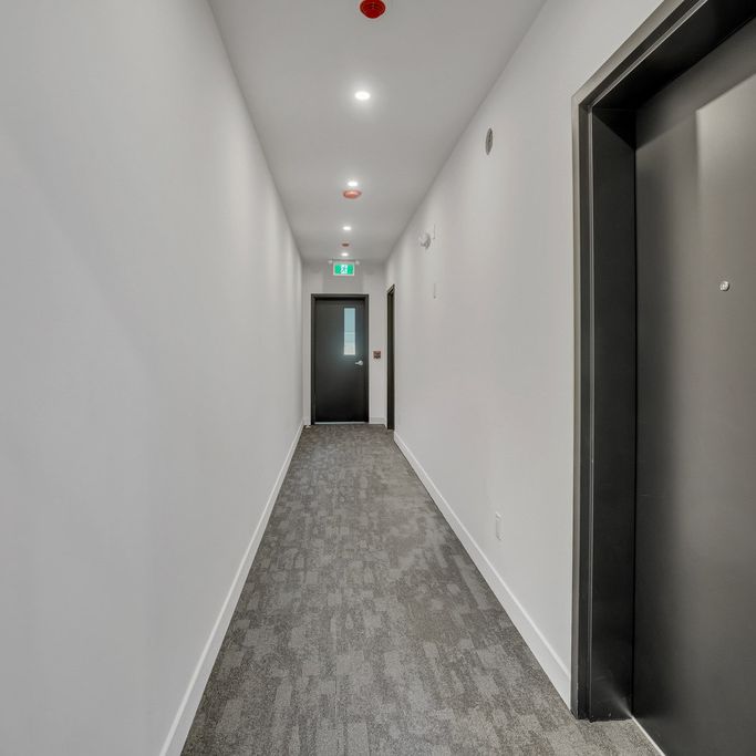Magnifique Deux Chambres Dans Chelsea! - Photo 1