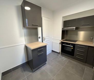Location Appartement 3 pièces 74m² COULOMMIERS 77120 - Photo 2
