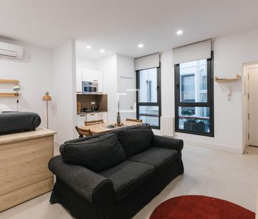 Excellent loft for rent in Justicia, Madrid - Photo 6