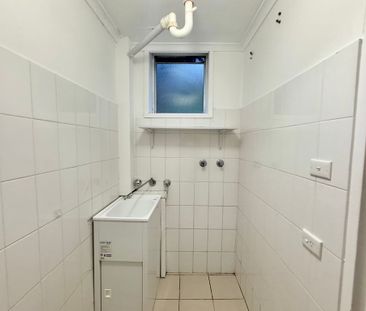 15/53 Nesca Parade, The Hill - Photo 4