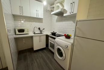 Calle de Carracedo, Madrid, Community of Madrid 28024