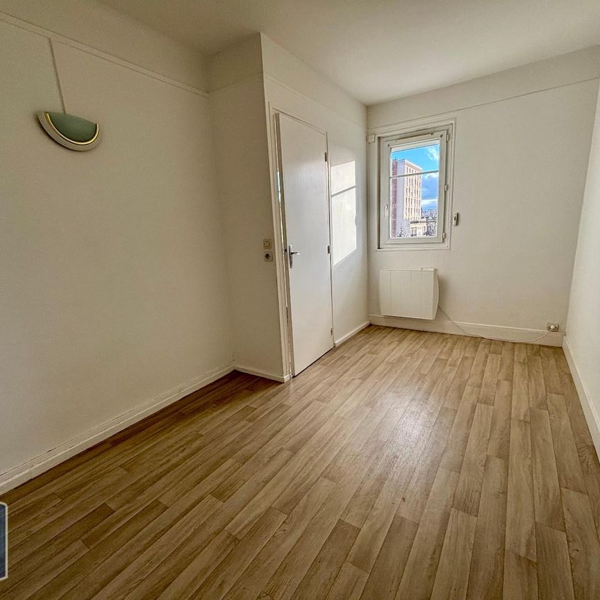Location Appartement 2 pièces 43m² CHATEAUROUX 36000 - Photo 1