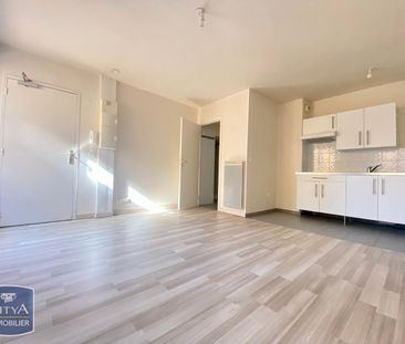 Location Appartement 1 pièce 22m² VERSAILLES 78000 - Photo 3