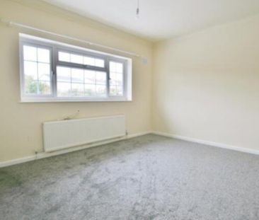 58 Snape Hill Crescent, S18 - Photo 3