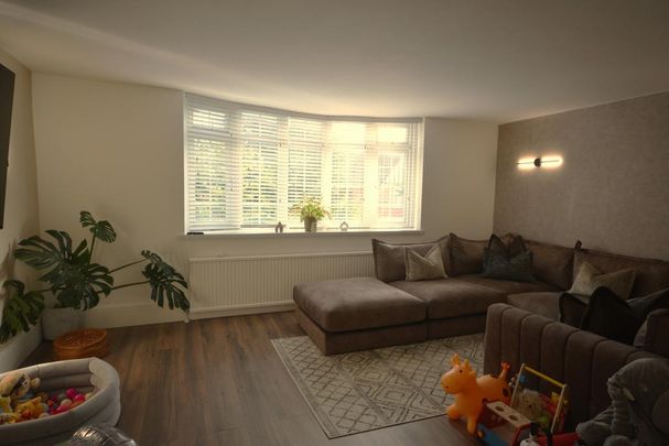 4 bedroom townhouse to rent - Photo 1