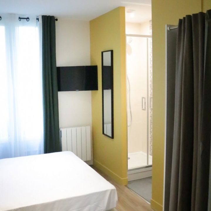 SAINT JEAN BAPTISTE Roommate 4 Bedrooms at Rennes - Photo 2