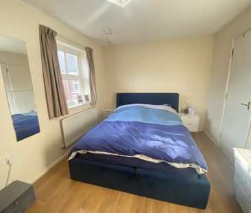 2 bedroom terraced house to rent - Photo 6