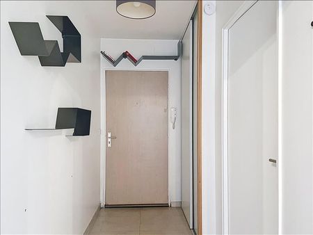 1 pièce - Meublé - 33,8 m² - 3ème étage - Colocation non autorisée - Photo 3