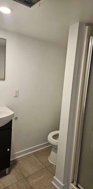 1 CH - 1 SDB - Montréal - $1,300 /mo - Photo 1