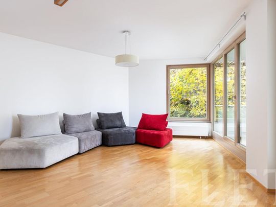 Pronájem bytu 4+kk 117 m2 - Fotografie 1