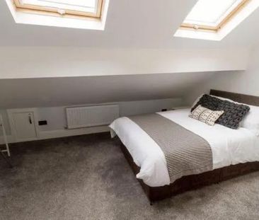 1 bedroom in a house share to rent - Photo 1