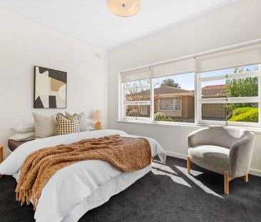 Charming Three Bedroom House close to Glenelg - Photo 4