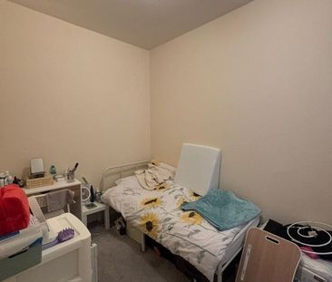 Queens Square, Brighton - Photo 1