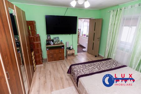 ID 9545 Casă de închiriat – Strada Taberei - Fotografie 4