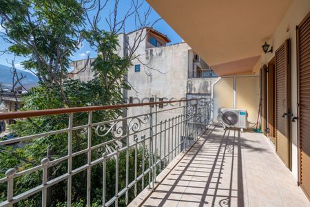 Διαμέρισμα για ενοικίαση Ταμπάχανα (Πάτρα) - Photo 2