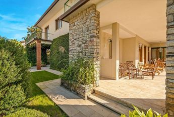 via solferino, 5, Forte dei Marmi, Tuscany 55042