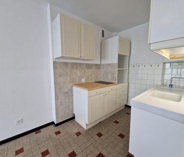 Location Appartement 2 pièces 45m² ANNECY 74000 - Photo 3