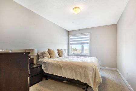 For Lease - 218 Lillian Freiman Private, Barrhaven, Ontario - Photo 4