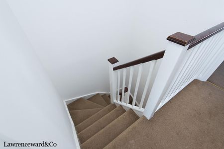 2 bedroom apartment - Photo 5