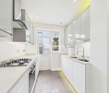 Edgwarebury Lane, Edgware, HA8 - Photo 5